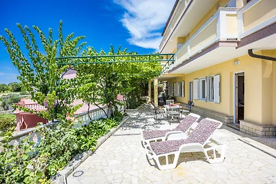 Ein-Zimmer-Apartment in Strandnähe - Villa...
