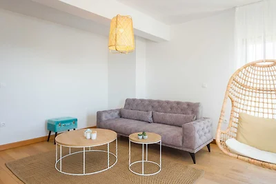 Modern Apt, Shared Pool, Sea View - Cesare 5