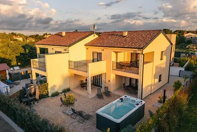 Villa Casalinga mit Whirlpool