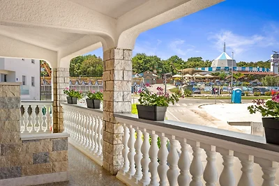 Sea Breeze Funtana Apartment A3