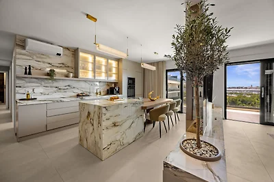 Olive Luxe Penthouse mit Jacuzzi und...