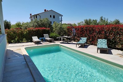 Villa mit Pool und Meerblick in Fazana -...