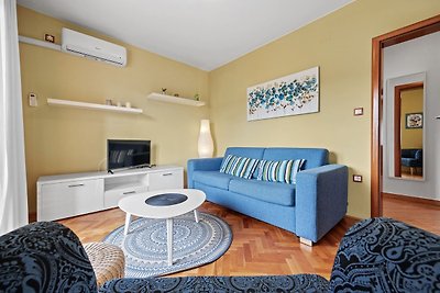 Seafront Apt on Sunny Rab Island - Neda...