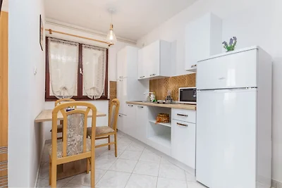 Kajfes A4 - One Bedroom Apartment with...