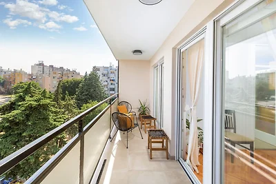 Close to the Beach and the Mall - Sunny Pula