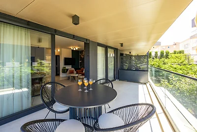The Adriatic - Luxury Waterfront Apartment