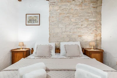 Villa Marceta mit Gemeinschaftspool