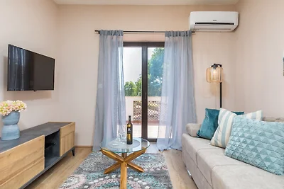 Marceta Apartment 1 - Pool and Big Garden
