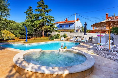 Sabi Relax Zone Apartment - Private Pool,...