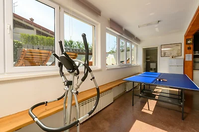 Poolside City Apartment Jana - Monte Magno...