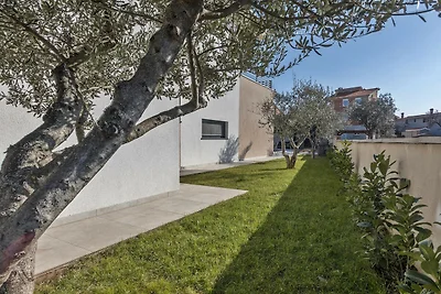 Villa M mit beheiztem Pool und EV-Ladegerät
