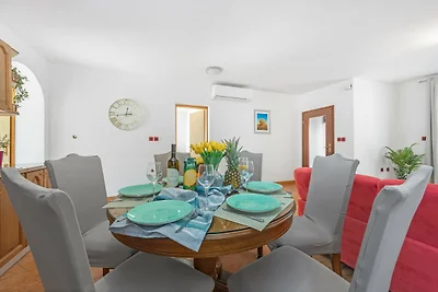 Apartment Rossi Pula mit zauberhaftem Garten