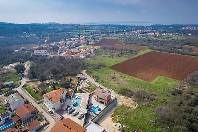 Villa Nur Amela - Pool, Whirlpool, Darts