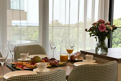 The Riviera Three - Luxusapartment am Wasser