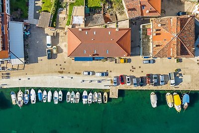 Cres - The Happy Island - Lungomare Varazdin