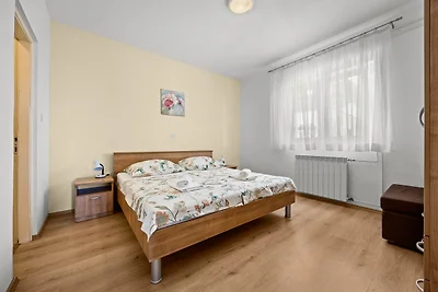 Drei-Zimmer-Apartment in Strandnähe - Villa...