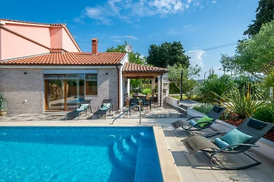 Charming Holiday House Mara