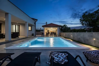 Villa Speranza with Private Illuminated Pool