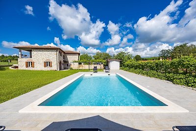 Steinjuwel - Villa Katarina mit privatem Pool