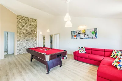 Villa für 10 Personen mit Pool, Grill,...