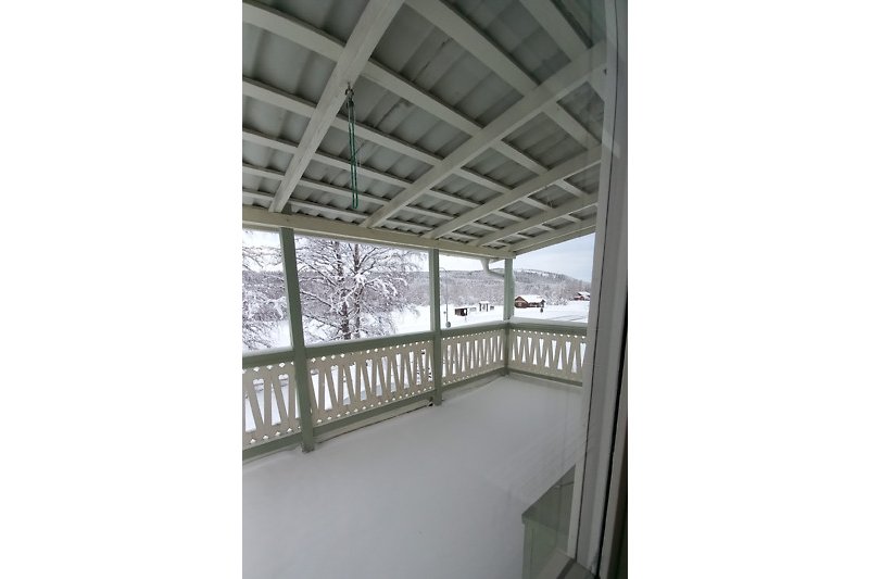 Private Terrasse im Winter