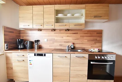 HE01 Ferienwohnung mit Terrasse