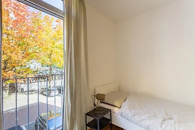 MET01 Ferienwohnung mit Balkon