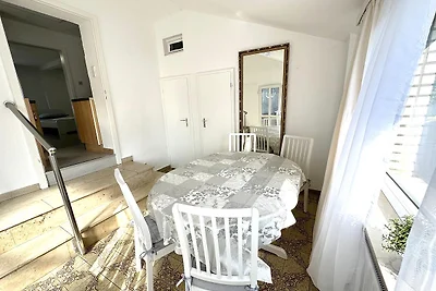 KR03 Haus mit Garten in Krefeld