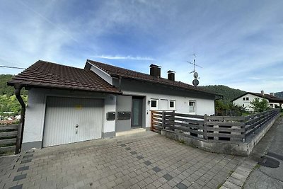 RT01 Ferienwohnung mit Balkon in Lichtenstein