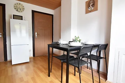 HE01 Ferienwohnung mit Terrasse