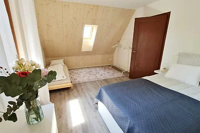 ES06 Maisonettewohnung mit Garten