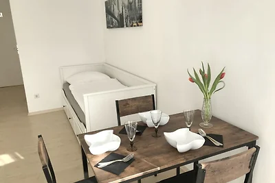 MEI02 Apartment mit Balkon in Radebeul bei Dresden