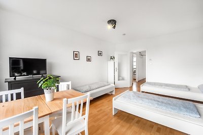 HAN39 Apartment mit Balkon in Laatzen bei Hannover Messenähe