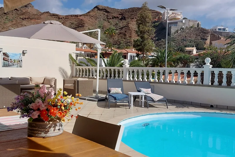 Terrazza e piscina