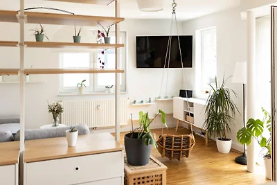 Hello Holidays: Home | Zentral | Terrasse |...