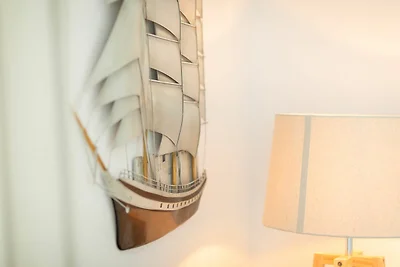Hello Holidays: Segel setzen | Seeterrasse |...