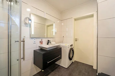 Penthouse Ammerblick - Sauna, Panorama & zent...