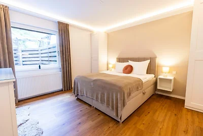 Hello Holidays: Suite | Zentral | Terrasse |...