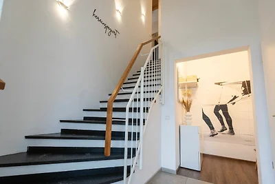 Hello Holidays: Wellenreiter | Penthouse | Sa...