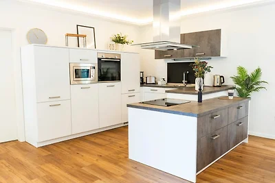 Hello Holidays: Suite | Zentral | Terrasse |...