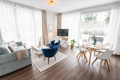 Hello Holidays: Segel setzen | Seeterrasse |...