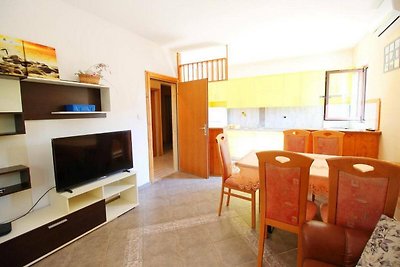 Apartments Dubravica - two bedroom apartment ...