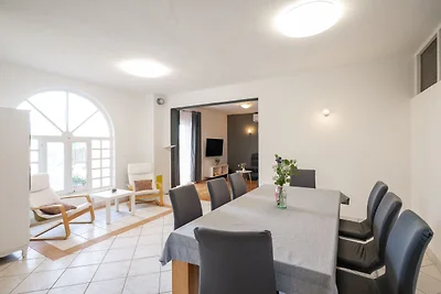Haus Rose – Landhaus mit Pool