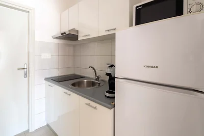 Studio Apartment Miro