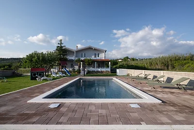 Haus Rose – Landhaus mit Pool