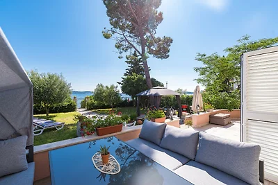 Beach Apartment Villa Carmen