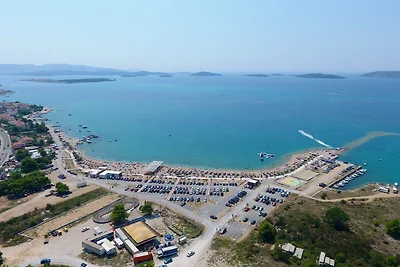 apartman za odmor Obiteljski odmor Brodarica