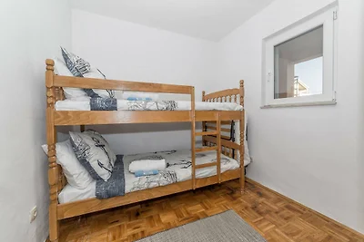 Apartments Nikol - Zwei-Zimmer-Wohnung A1