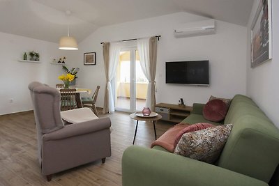 Apartments Tonia - One bedroom apartment with...