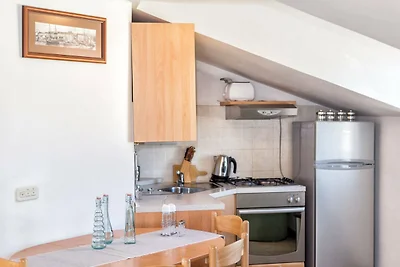 Apartments Nikol - Apartment mit zwei Schlafz...